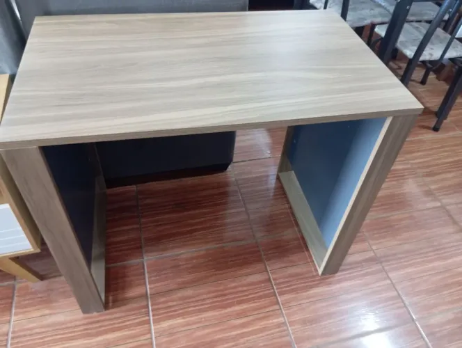 Escrivaninha nova 