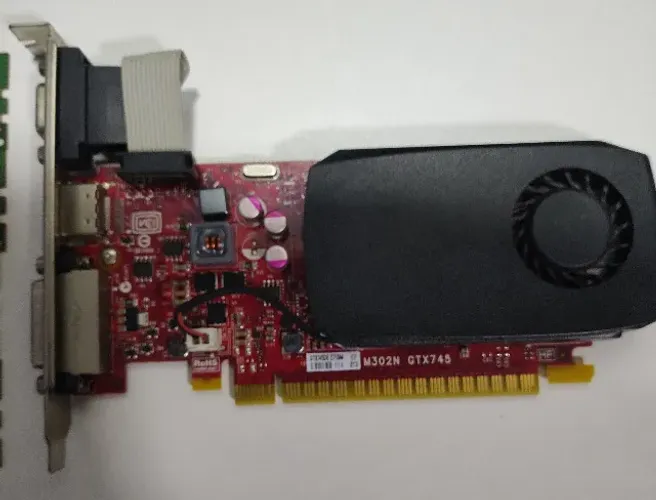 Placa de Vídeo GTX 745 4GB GDDR3 Dell - Testada e Funcionando