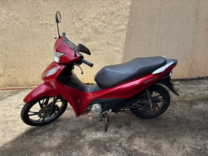 Honda Biz 125 EX/ 125 EX Flex 2025