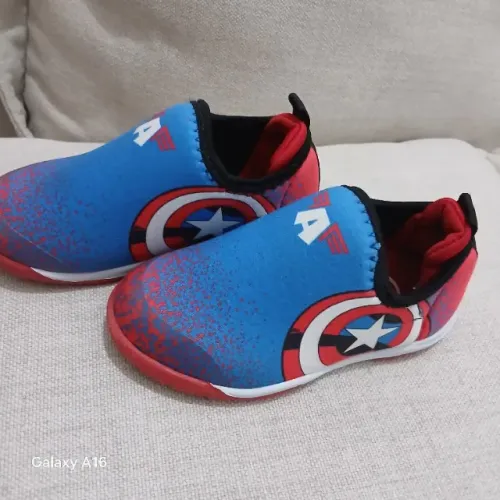 Tenis Dray Marvel Capitão América 25