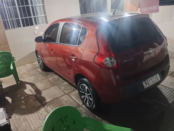 Fiat Palio Attractive 1.0 EVO Fire Flex 8V 5P 2014