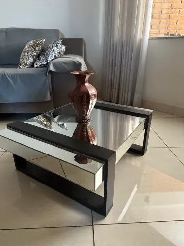 Mesa de centro espelhada