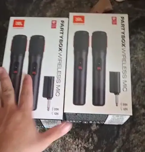 Microfone JBL Wireless Mic - Novo, Lacrado e com Nota Fiscal<br><br>? Valor: R$ 500,00