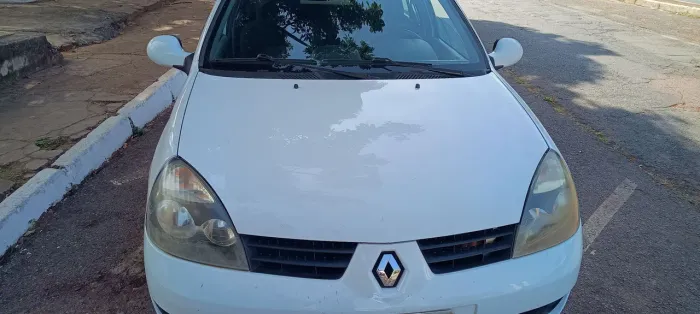 Renault Clio Hi-flex 1.0 16V 5P 2012