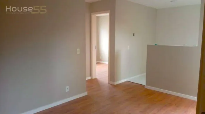 Apartamento com 2 dormitórios à venda, 40 m² por R$ 200.000,00 - Jardim Itaqui - Campo Lar