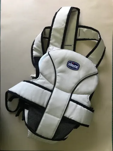 Cangurú para bebês Chicco Go - 3,5kg a 9kg