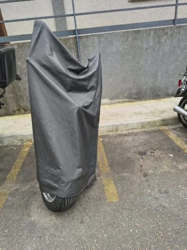 Vendo capa de chuva para scooter elétrica.