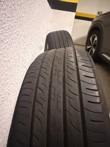 2 Pneus GitiComfort 225V1 / F22 / F50 - USADO