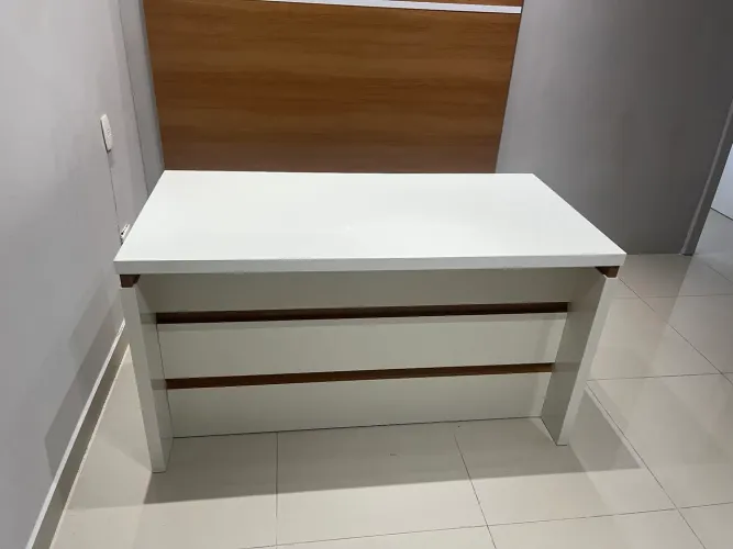 Mesa de escritório/recepção