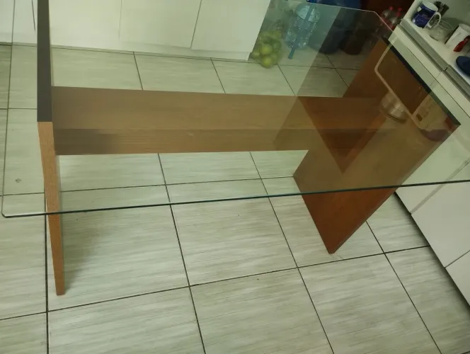 Mesa tampo de vidro 120cm 4 cadeiras