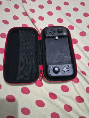 Vendo controle para celular com mapeamento ate o fim do ano .