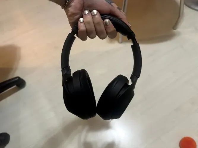 Headphone Sony WH-1000XM4