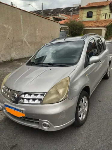 Nissan Livina SL 1.6 16V Flex Fuel 5P 2012