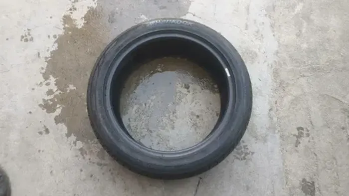 Pneu Hankook Ventus Prime² 215/45/17  48p