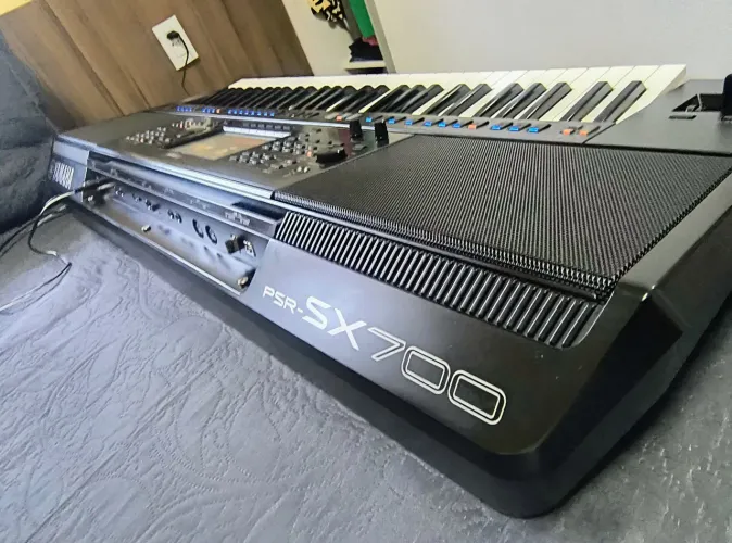 Yamaha Sx700