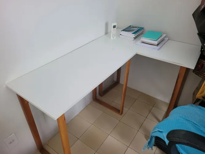 Mesas de trabalho/estudo