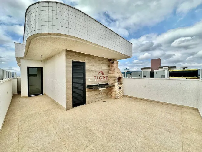 Cobertura com 4 Quartos à Venda, 140m²