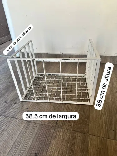 Lixeira de ferro para embutir