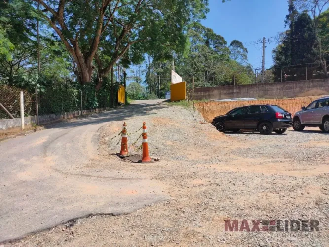 Terreno para Locação em Santana de Parnaíba