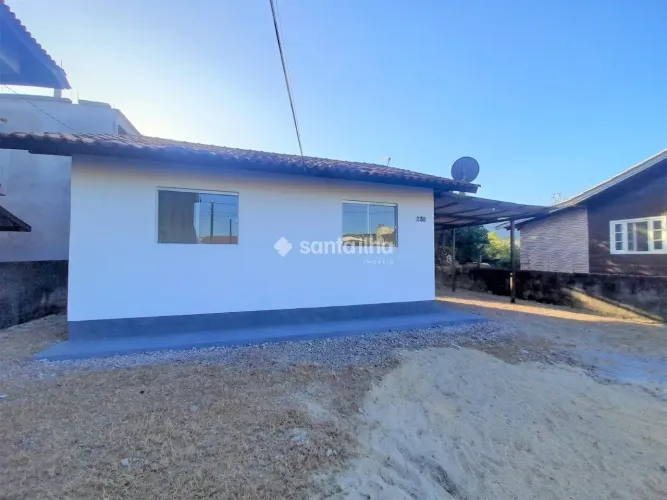 Casa com 2 dormitórios para alugar, 50m² - Campeche - Florianópolis/SC