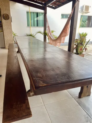 Mesa de madeira rústica