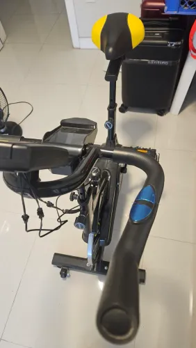 Vendo esteira e bicicleca