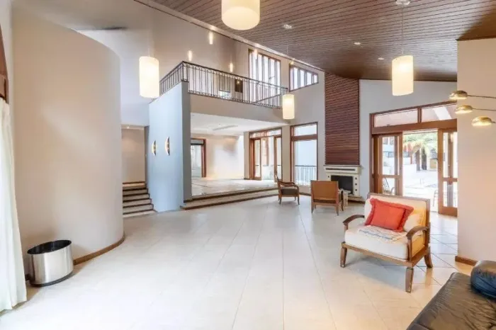 Casa à venda no Condomínio Residencial Isaura, em Sorocaba-SP.