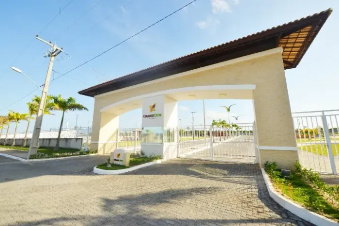 Terreno em localização privilegiada em Grand Club com 501m²