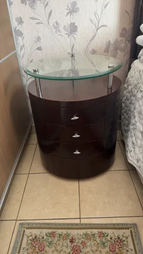 Criado mudo ou mesa de cabeceira