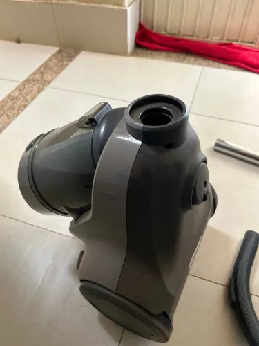 Aspirador de pó Electrolux 220 volts