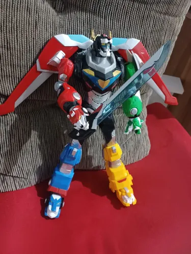 Action figure do vultron original nova