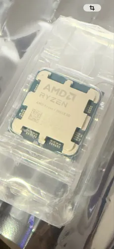 AMD Ryzen 9850X3D