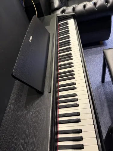 Piano Yamaha YDP 105