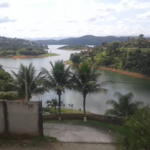 CHACARA COM 4.500 METROS NO CONDOMINIO RECANTO DOS PASSAROS EM JACAREI SP