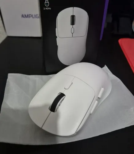 Mouse gamer sem fio White - Smailwolf