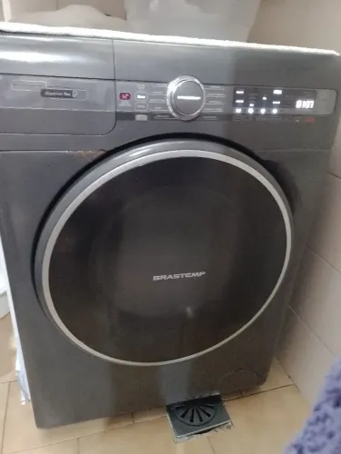 Máquina lava e seca