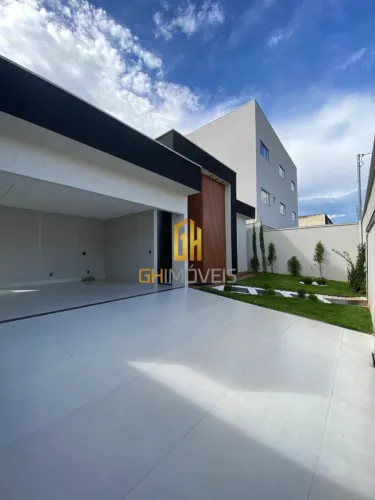 Casa com 3 suítes e piscina no Jardim Nova Era
