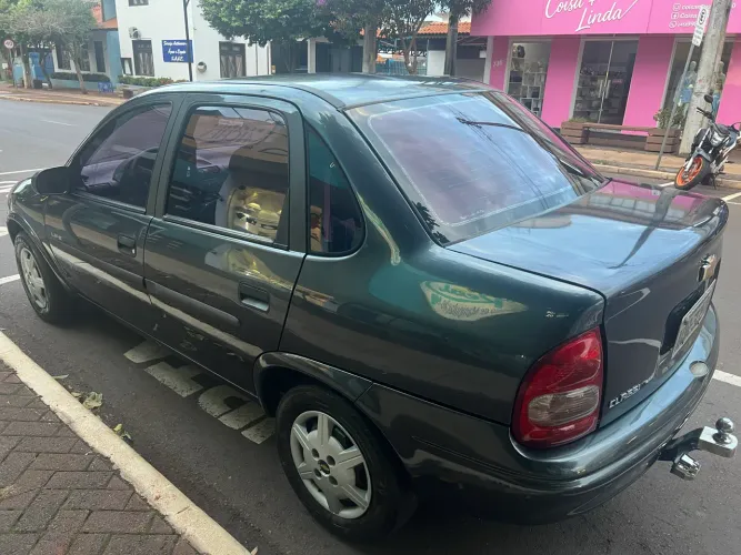 Chevrolet Corsa SED Class.life 1.0/1.0 Flexpower (álcool) 2009