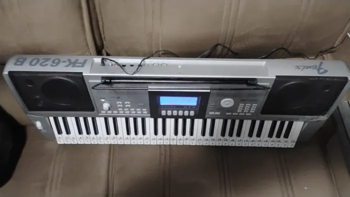 Teclado fênix FK 620B