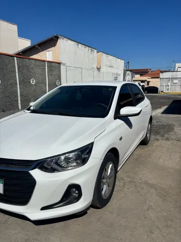 Chevrolet Onix Hatch LT 1.0 12V TB Flex Mec. 4P 2020