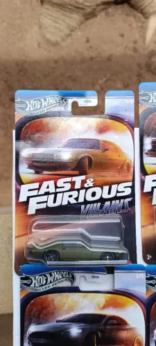 Camaro e Ford Fairlane velozes e furiosos hot Wheels ( cartelas já foram abertas)