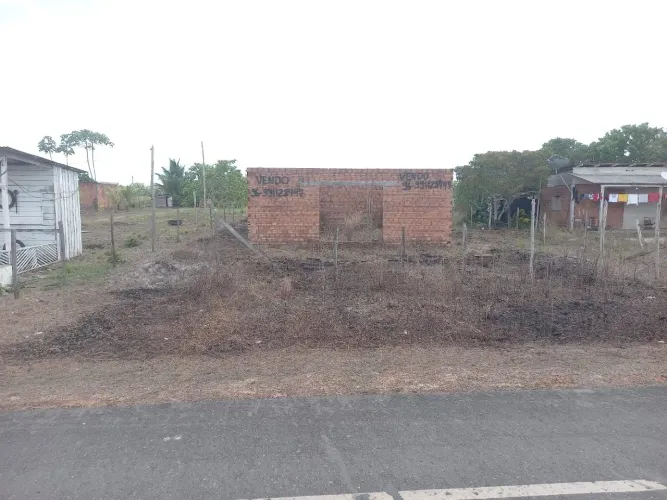 Vendo ou troco terreno localizado Carmo do macacoari ( NÃO É INVASÃO).