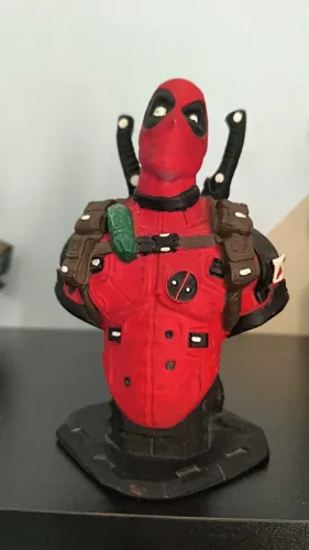 Busto Deadpool Marvel em Resina - Colecionável