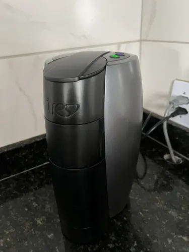 Cafeteira semi nova