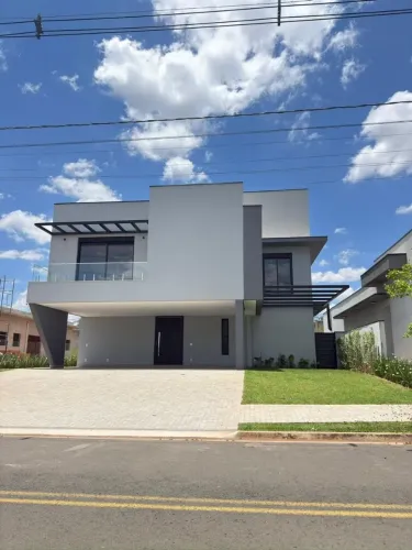 Casa com 4 dormitórios à venda, 313 m² por R$ 2.490.000 - Portal dos Bandeirantes - Salto/
