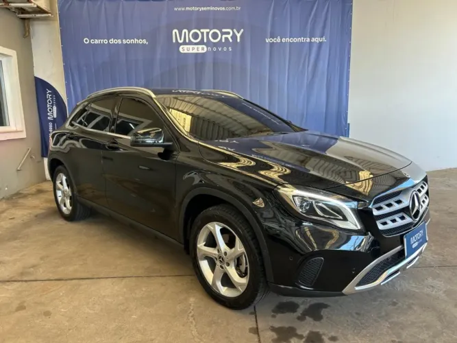 Mercedes-Benz GLA 200 Adv. 1.6/1.6 TB 16V Flex Aut. 2019