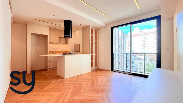 Excelente apartamento com 01 dormitório mobiliado com 46m2 na Cidade Baixa em POA.