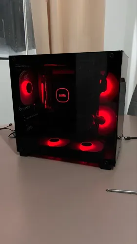 PC gamer Ryzen 7 5700x RX 580GB