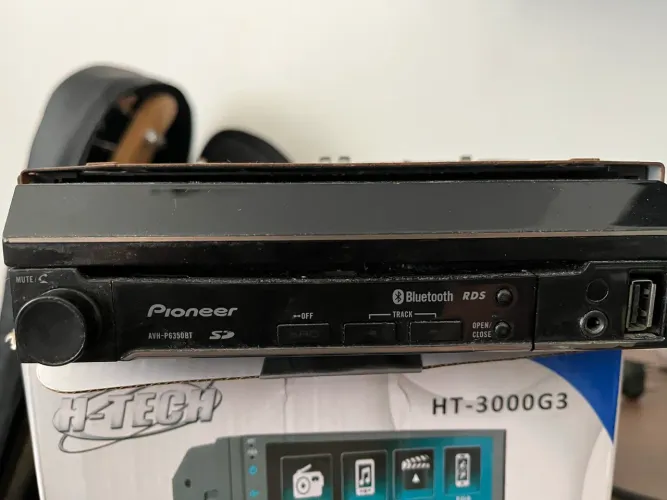 DVD retrátil pioneer
