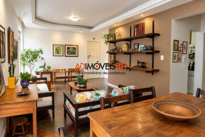 Apartamento à venda, 3 quartos, 1 suíte, 1 vaga, Santo Antônio - Belo Horizonte/MG